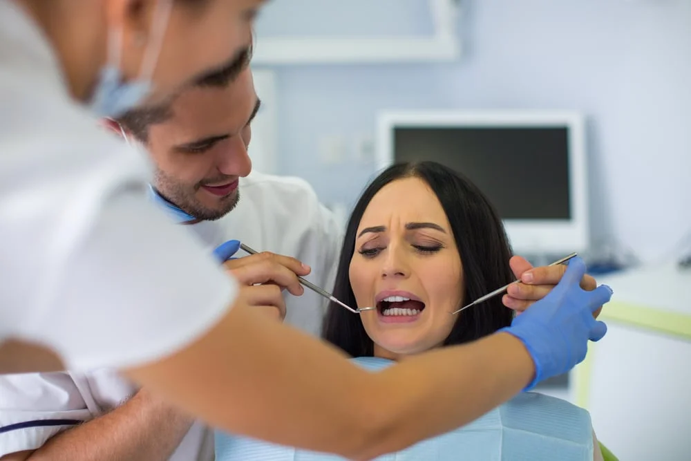 How to Choose a Dentist Who Helps You Feel Comfortable Reading
